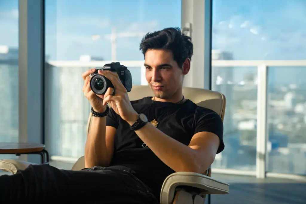 Lifestyle Photography – natural portrait in evening light