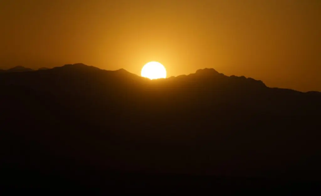 Best Commercial Video Production Hollywood Florida – dramatic cloudy hills