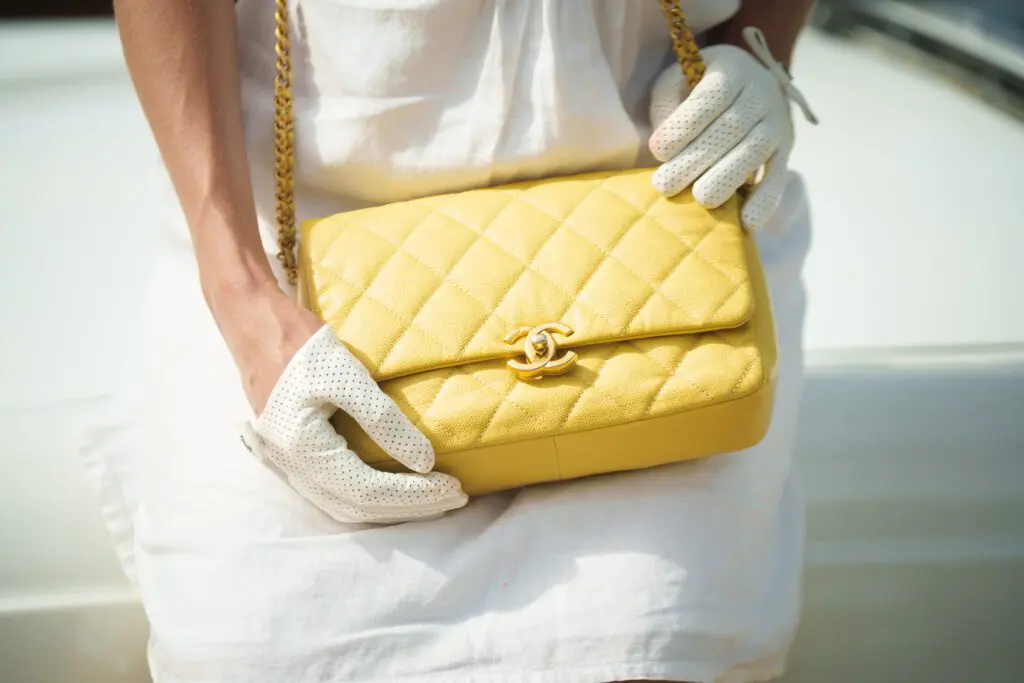 Tote bag product photography with model – commercial photographer and filmmaker Hollywood Florida