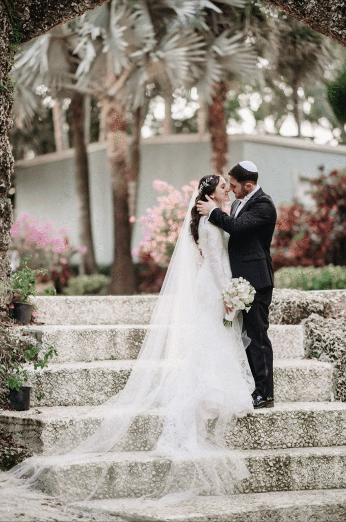 wedding bride and groom photography miami secret garden