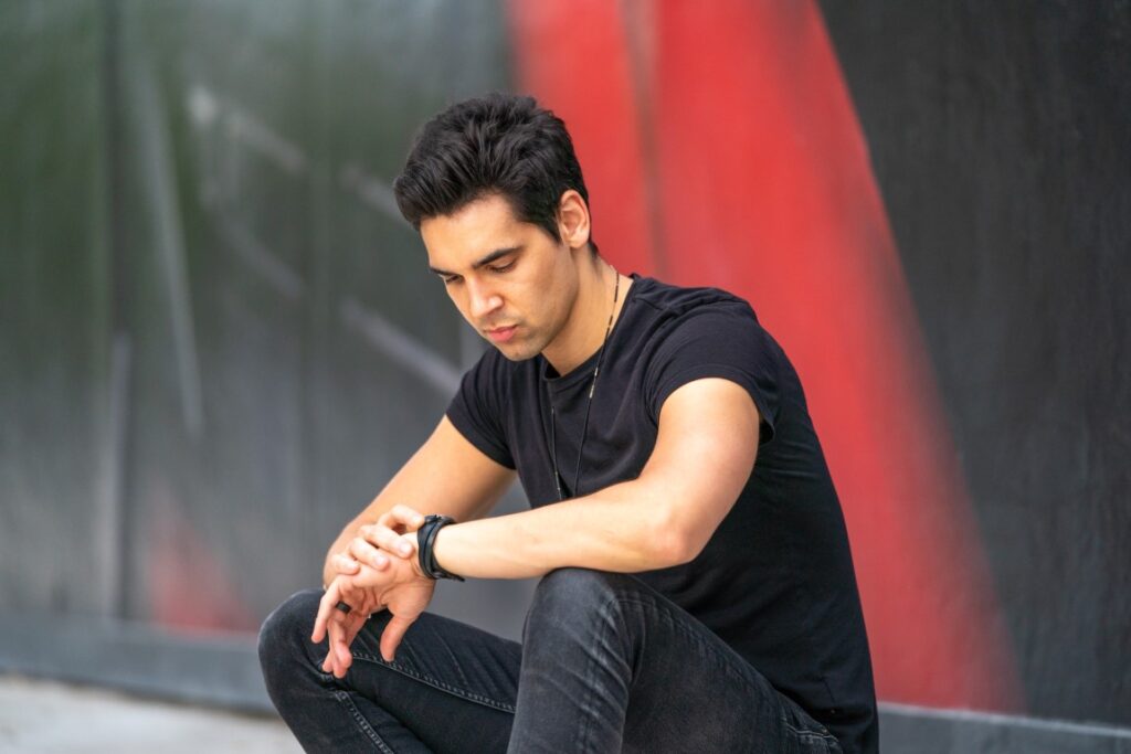 Lifestyle Photography – candid moment at farmer’s market