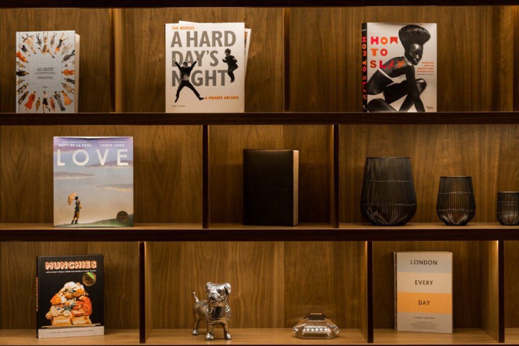 Hobo bag product photography with model – commercial photographer and filmmaker Hollywood Florida