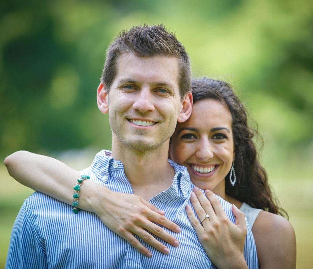Lifestyle Couples Photography – casual moment at café